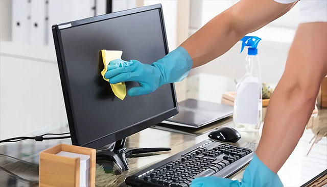Jangan Pernah Lakukan Hal Ini pada LCD, LED Monitor
