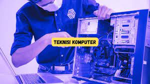 Teknisi Profesional Siap Memperbaiki Komputer Anda